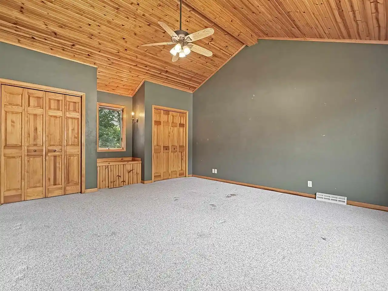 5th image of 4216 4Th Street Street, Menominee, MI 49858 | MLS# 50330816