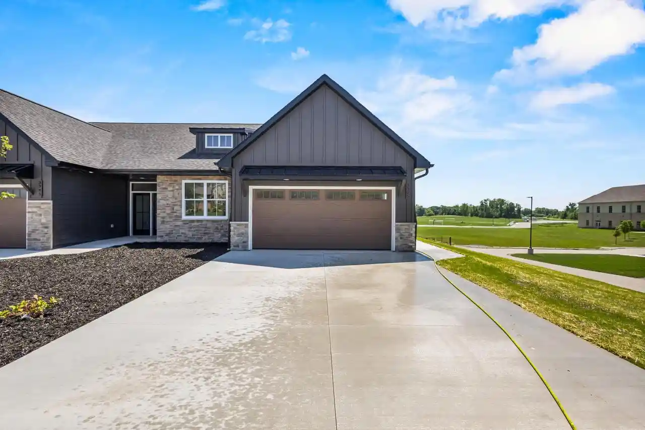 1st image of 3395 Shawano Avenue Avenue, Green Bay, WI 54313 | MLS# 50330817