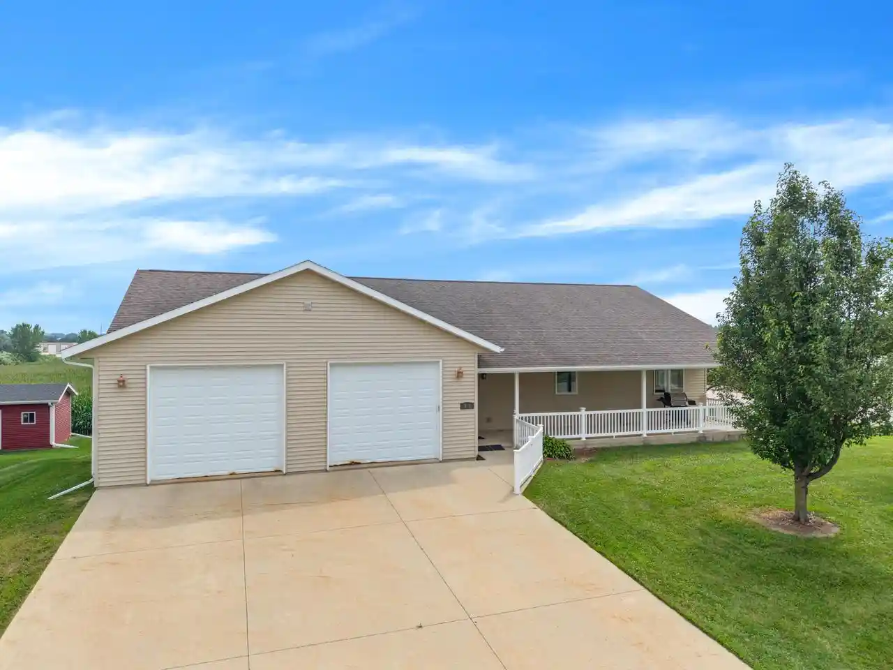 Photo 1 of Single family home for sale at 900 Courtney Dr Dr, Caledonia, MN 55921 | MLS# 1975696 | Listing updated on 2026-09-29