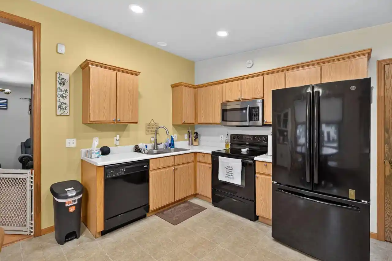 39th image of 2984 16th Street Street, Rockford, IL 61109 | MLS# 2030233