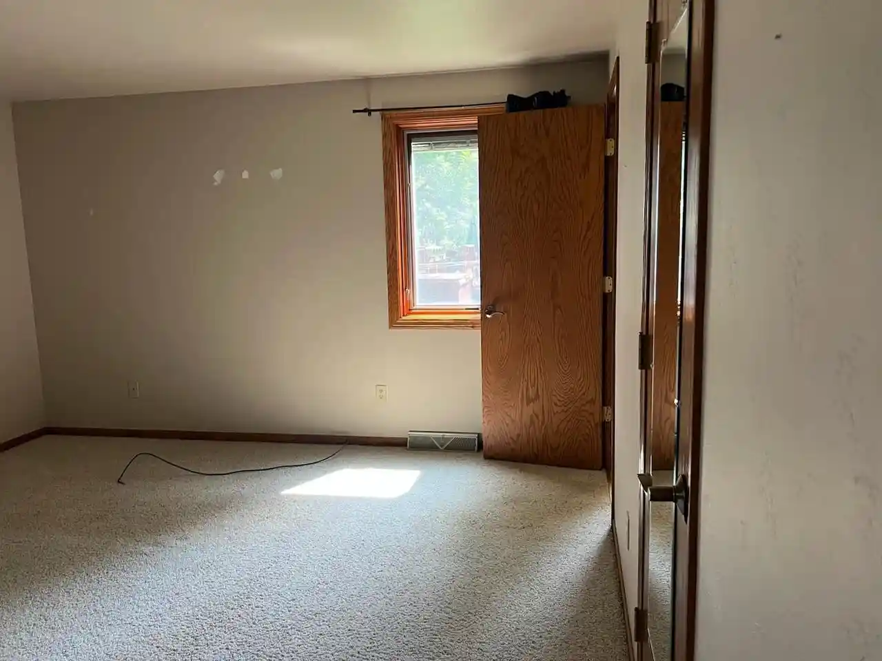 4th image of 2151 Woodcrest Dr Dr, Green Bay, WI 54304 | MLS# 50330808