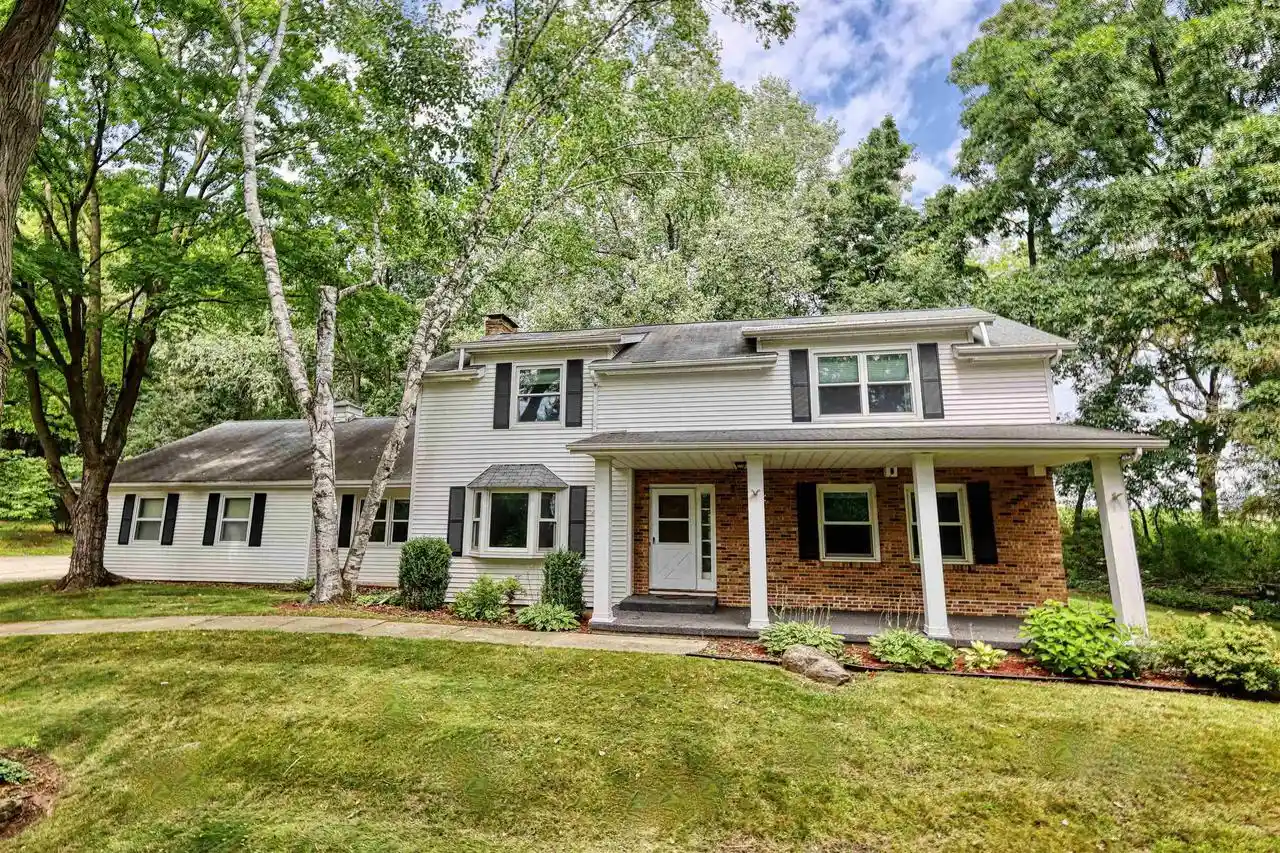 1st image of 3169 Hickory Ridge Road Road, Madison, WI 53719 | MLS# 2030232