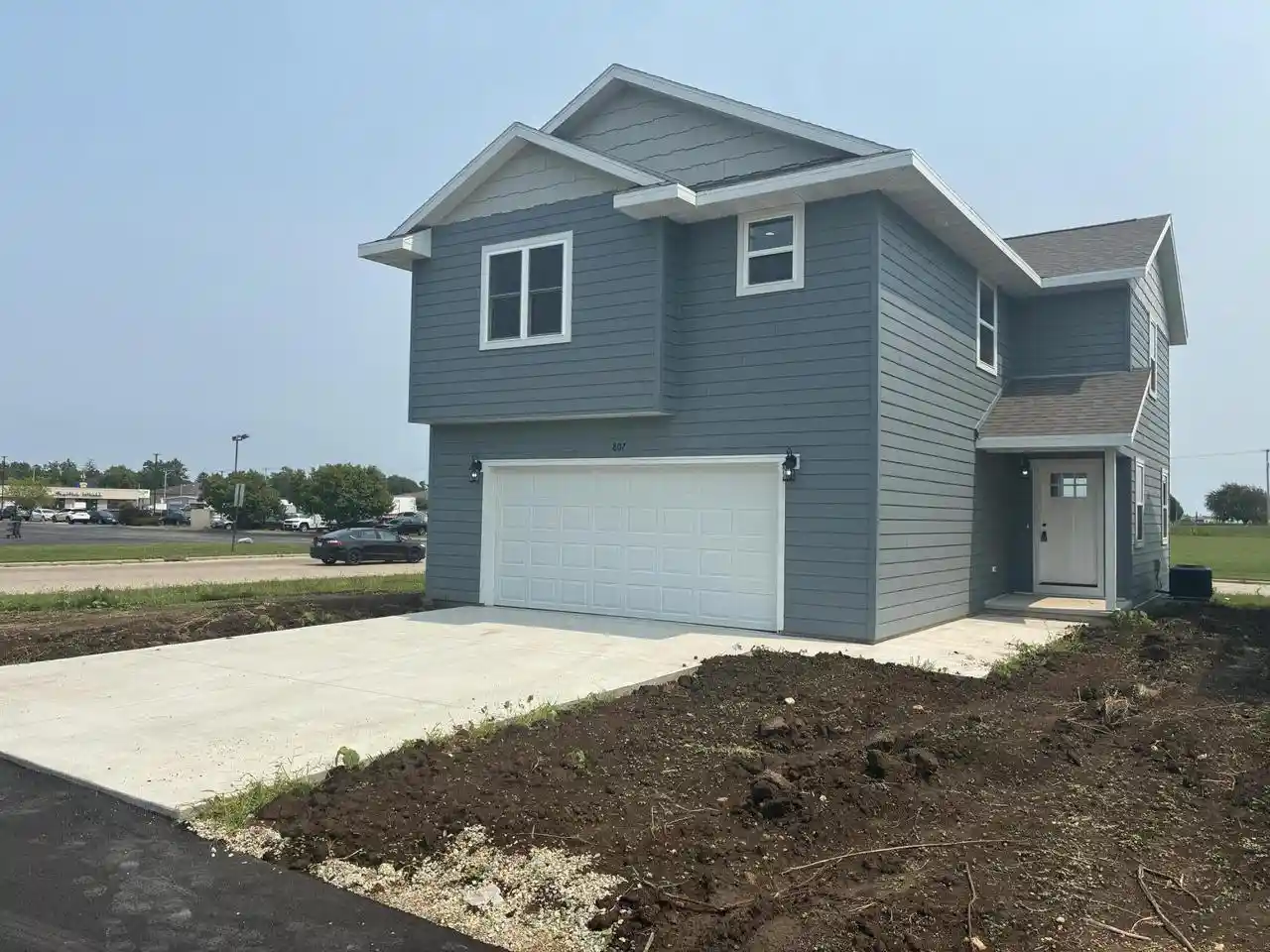 1st image of 807 Arthur Dr Dr, Milton, WI 53563 | MLS# 1975704