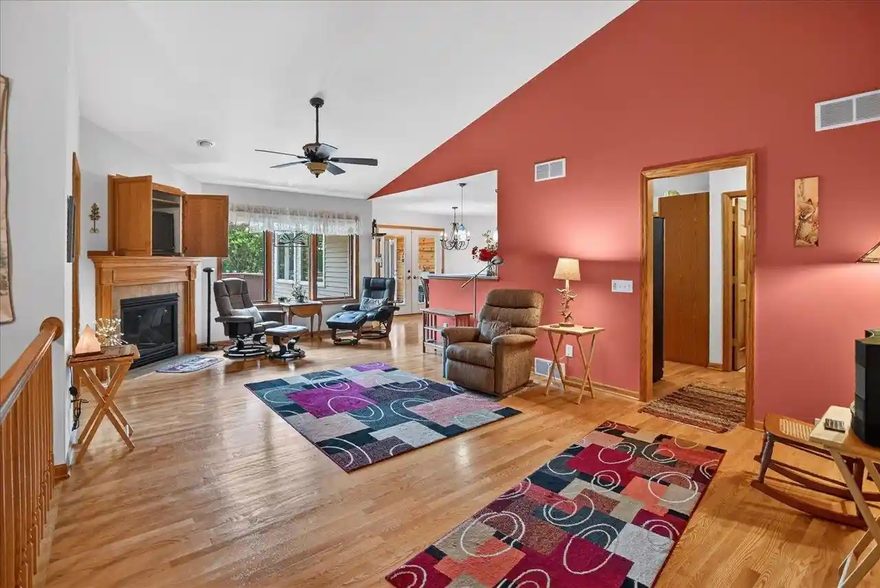 Photo 2 of Single family home for sale at 5707 Osborn Dr Dr, Mcfarland, WI 53558 | MLS# 2030240 | Listing updated on 2026-08-22