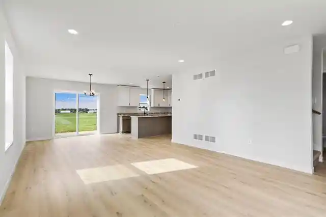 Photo 4 of Single family home for sale at 10423 N Stone Barn Dr Dr, Milton, WI 53563 | MLS# 2030246 | Listing updated on 2026-10-07