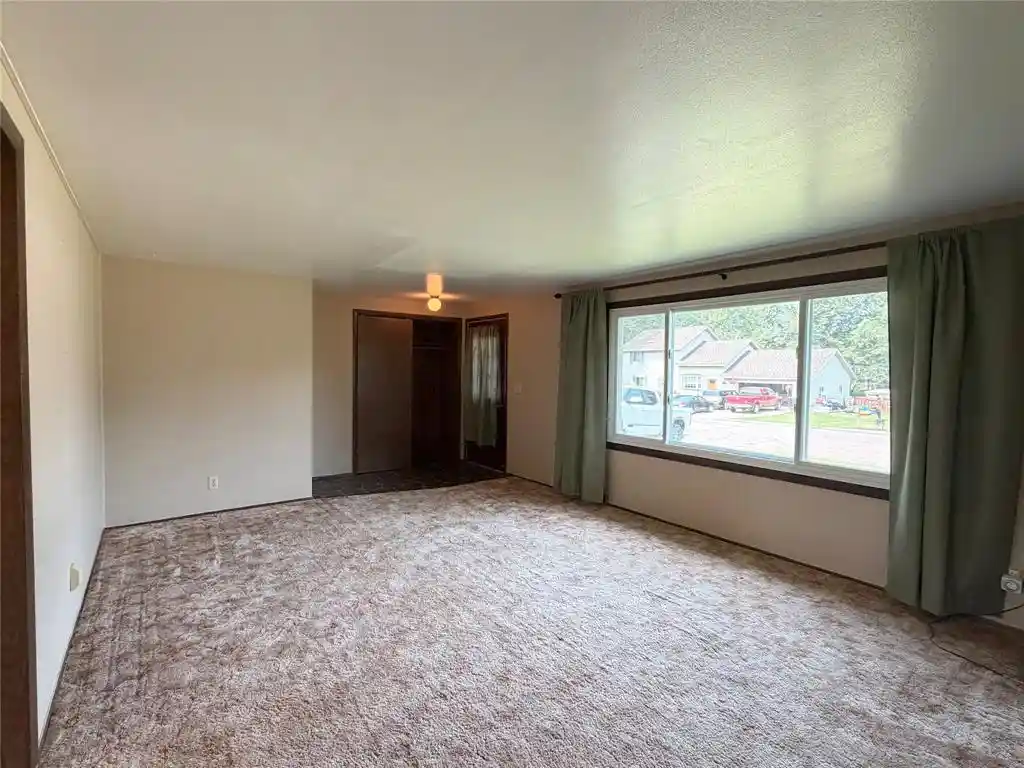 4th image of 305 W Elm Street Street, Thorp, WI 54771 | MLS# 1604131