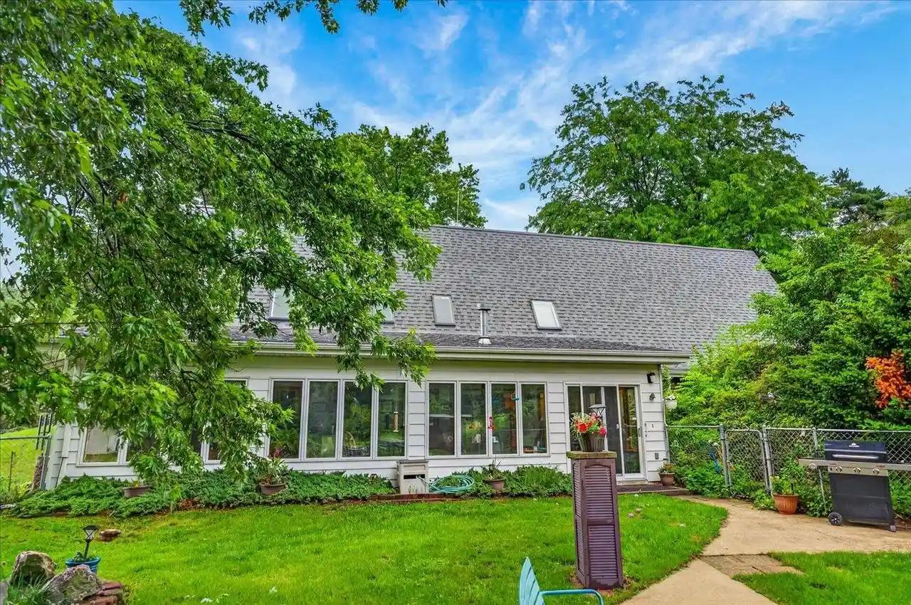 Photo 2 of Single family home for sale at 541 Union Rd, Brooklyn, WI 53521 | MLS# 2030248 | Listing updated on 2026-09-27