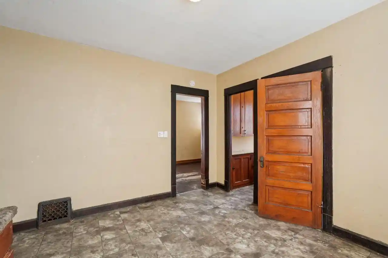 3rd image of 4708 N 36Th Street Street, Milwaukee, WI 53209 | MLS# 1975722