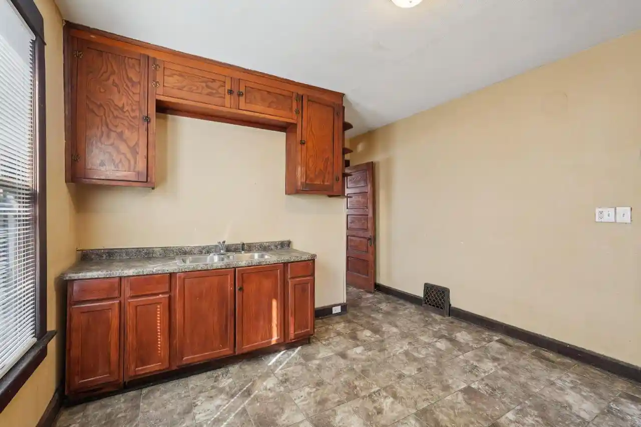 4th image of 4708 N 36Th Street Street, Milwaukee, WI 53209 | MLS# 1975722