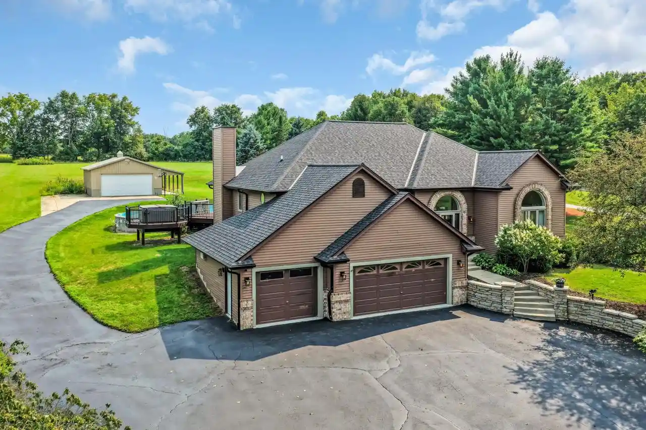 1st image of S83w24455 Artesian Avenue Avenue, Mukwonago, WI 53149 | MLS# 1975725