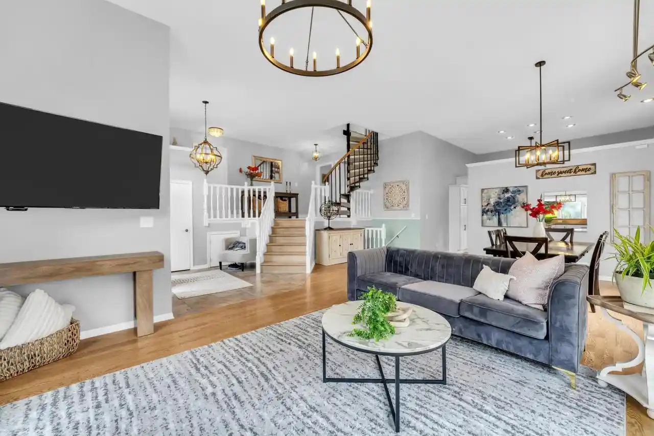 4th image of S83W24455 Artesian Avenue Avenue, Mukwonago, WI 53149 | MLS# 1975725
