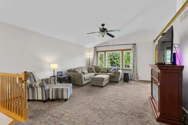 Photo 2 of Single family home for sale at 829 Edgemore Dr, Sun Prairie, WI 53590 | MLS# 2030252 | Listing updated on 2026-09-17