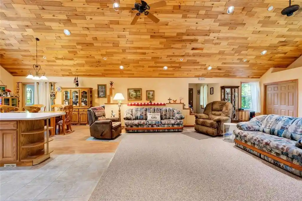 4th image of W5372 Yellowsands Dr Dr, Spooner, WI 54801 | MLS# 1603979