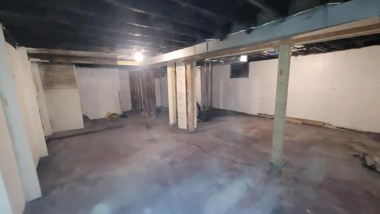 Photo 3 of Single family home for sale at 3031 W St Paul Avenue Avenue, Milwaukee, WI 53208 | MLS# 1975733 | Listing updated on 2026-08-14