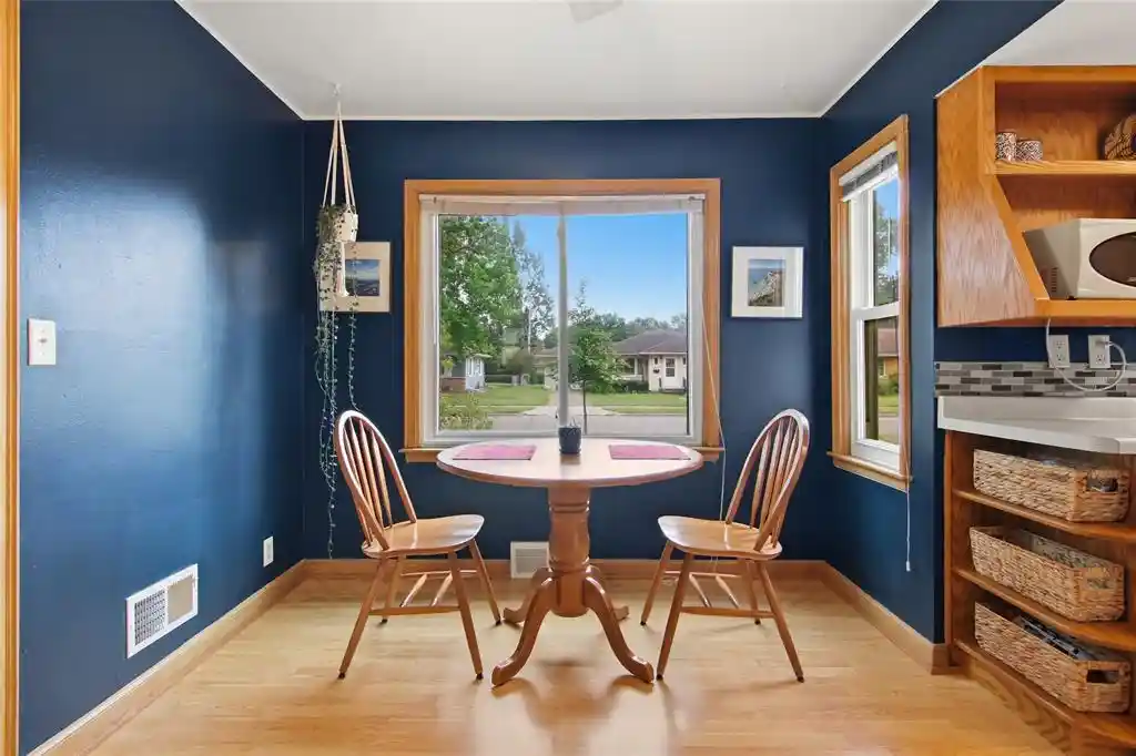 5th image of 230 W Grant Avenue Avenue, Eau Claire, WI 54701 | MLS# 1604055