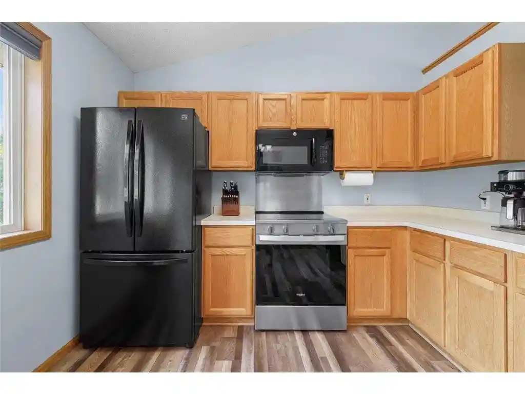 4th image of 735 Laura Street Street, Prescott, WI 54021 | MLS# 7118173