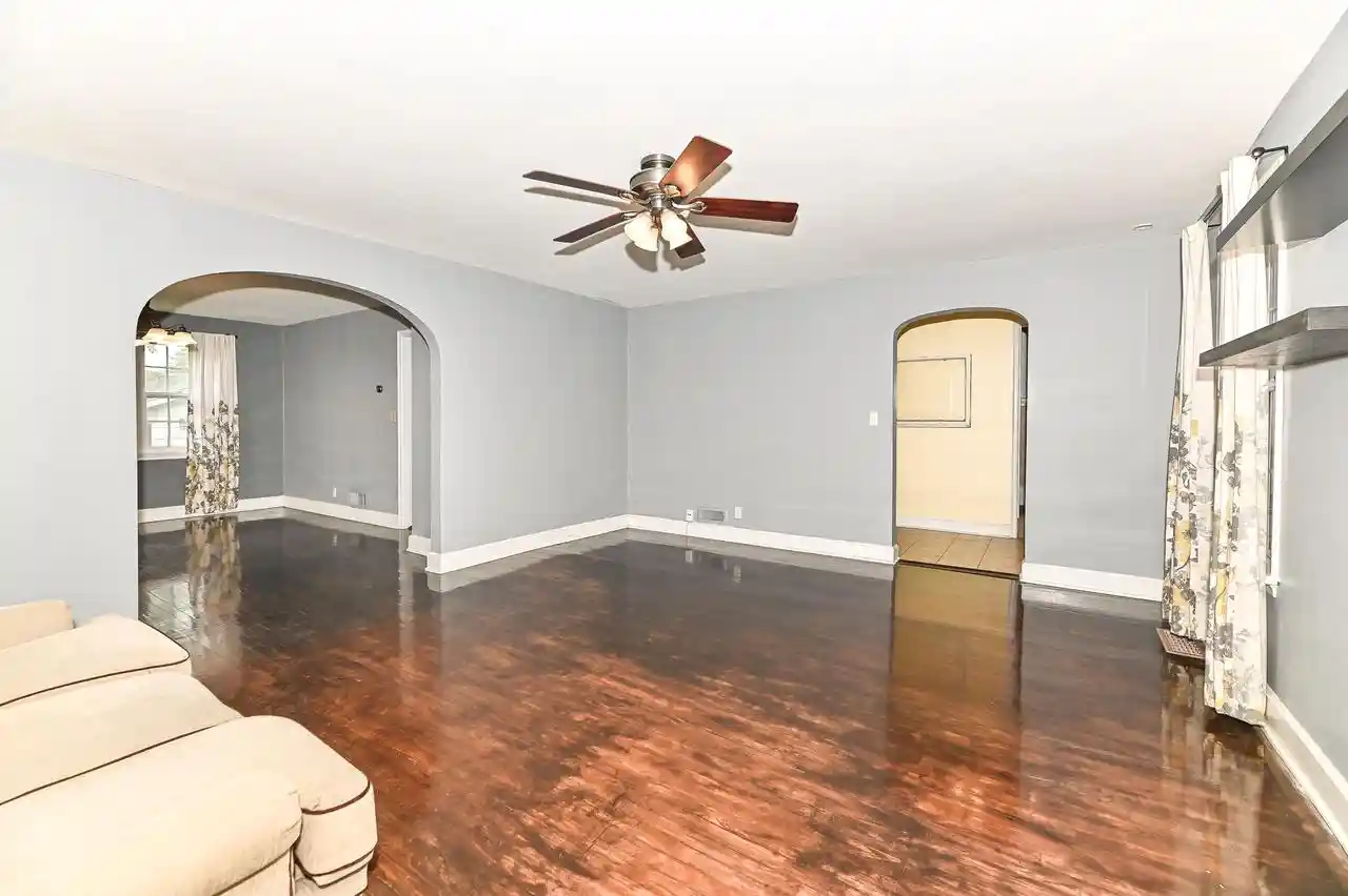 3rd image of 1411 Lombard Avenue Avenue, Racine, WI 53402 | MLS# 1975746