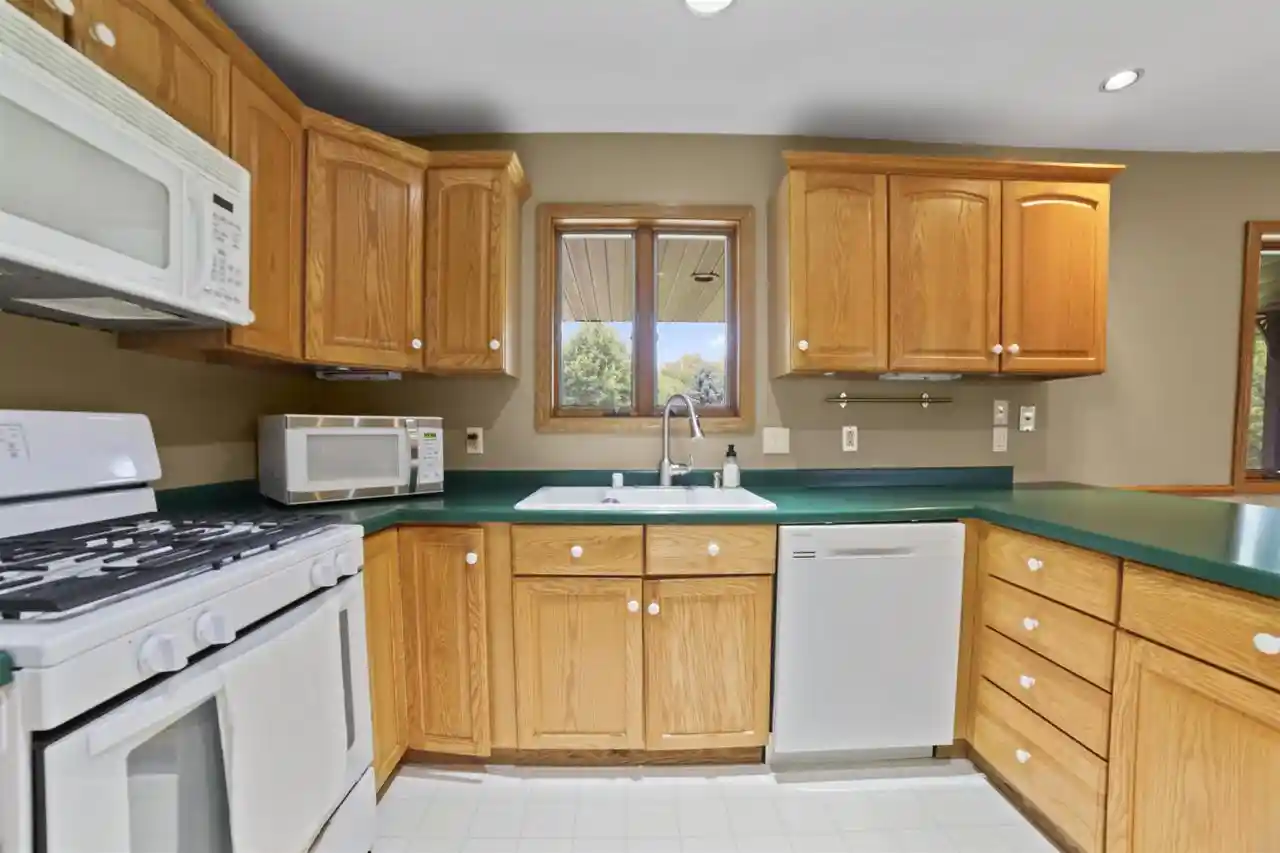 2nd image of 6548 N Ron Road Road, Evansville, WI 53536 | MLS# 2030260