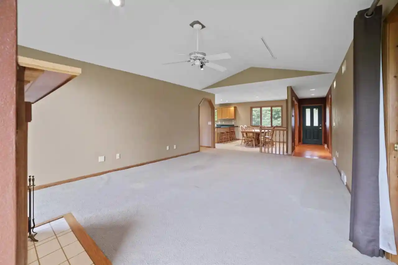 35th image of 6548 N Ron Road Road, Evansville, WI 53536 | MLS# 2030260