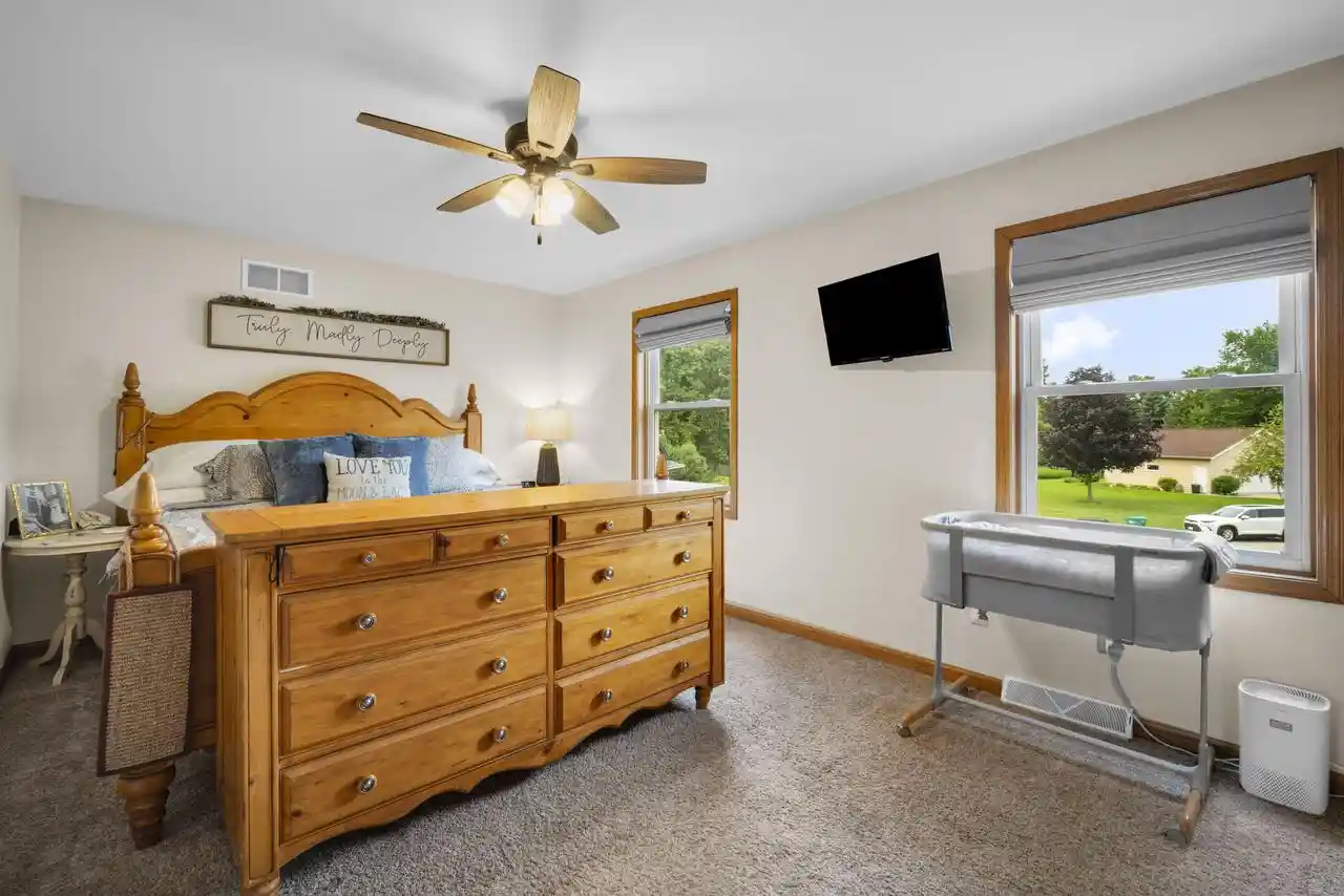 5th image of N116W15004 Brownstone Court Court #N116W15006, Germantown, WI 53022 | MLS# 1975753