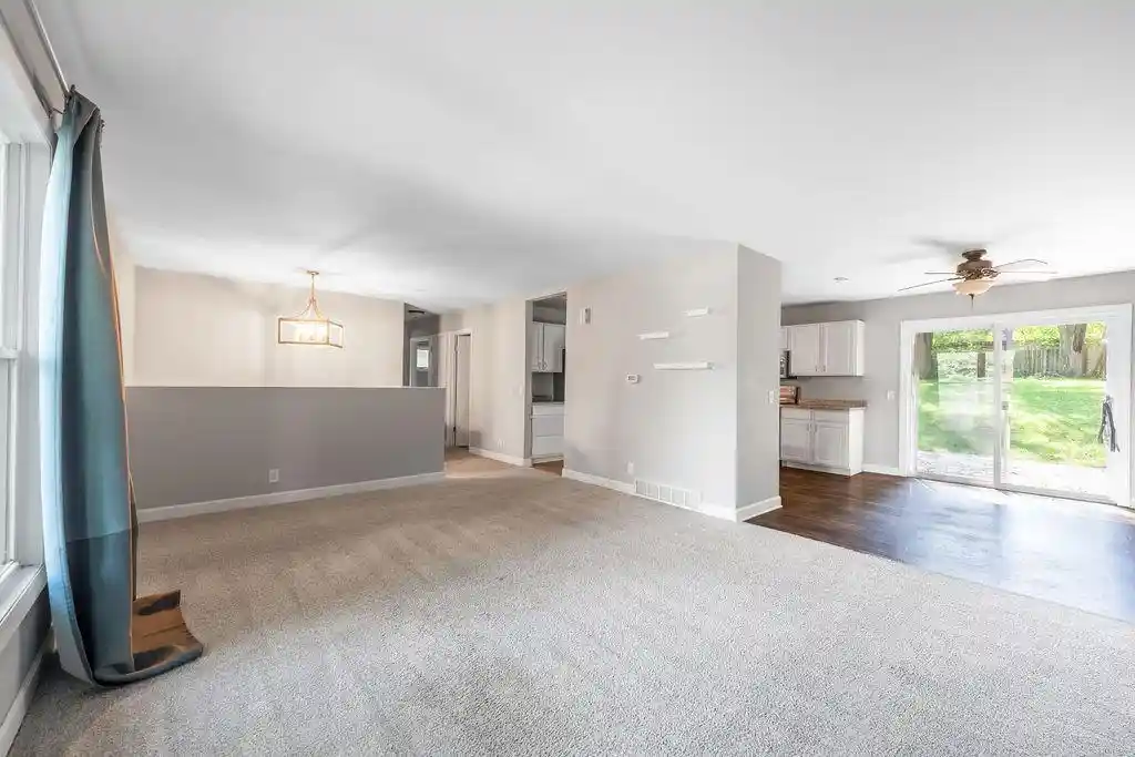 Photo 3 of Single family home for sale at 6109 Old Middleton Rd, Madison, WI 53705 | MLS# 2030268 | Listing updated on 2026-09-16