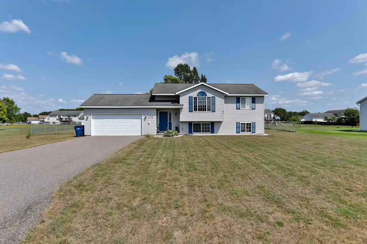 Photo 1 of Single family home for sale at 2276 Crystal View Dr Dr, Kronenwetter, WI 54455 | MLS# 22603879 | Listing updated on 2026-09-04