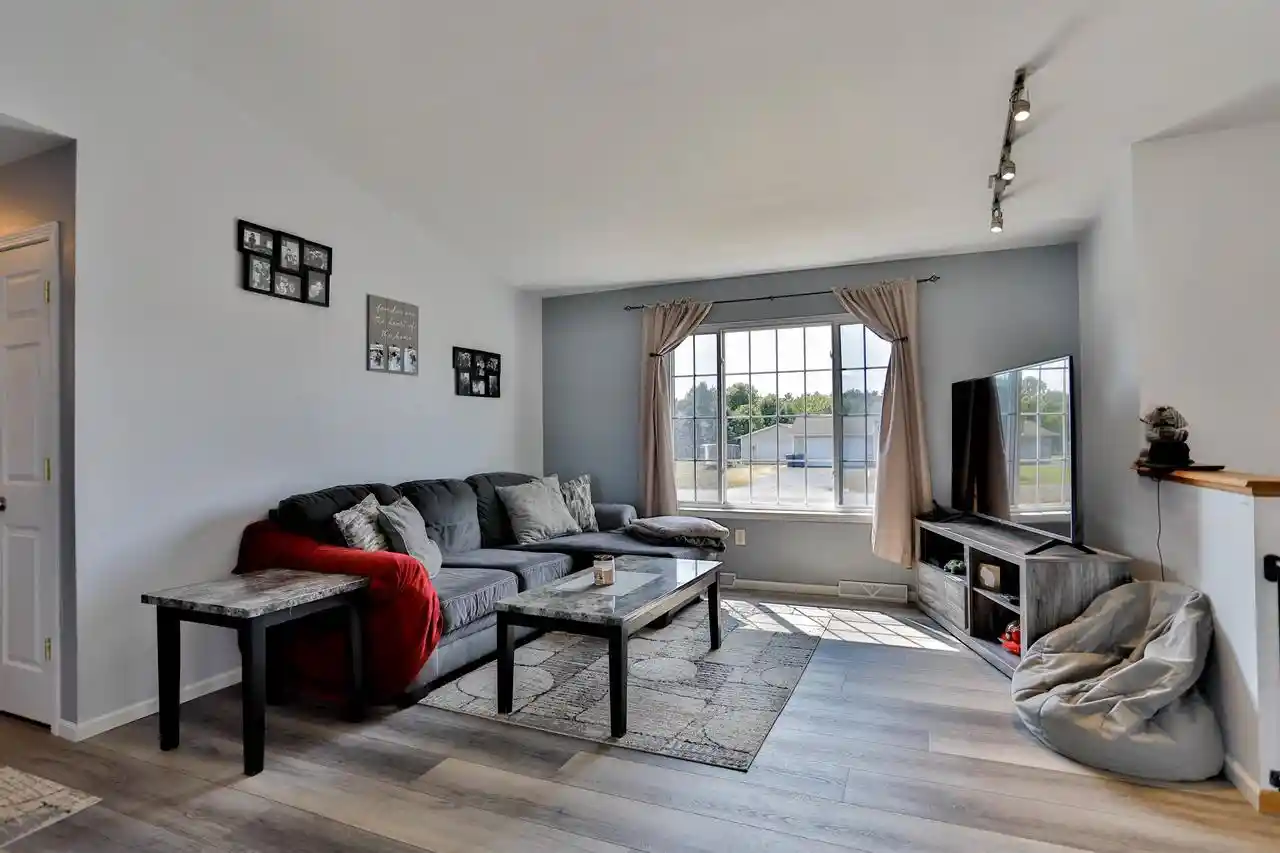 Photo 3 of Single family home for sale at 2276 Crystal View Dr Dr, Kronenwetter, WI 54455 | MLS# 22603879 | Listing updated on 2026-09-04