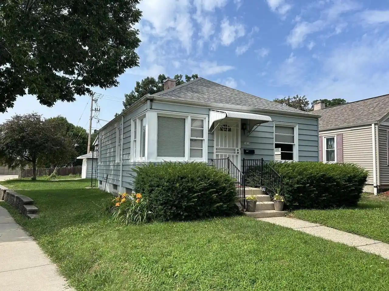 Photo 1 of Single family home for sale at 1818 E Fernwood Avenue Avenue, Milwaukee, WI 53207 | MLS# 1975757 | Listing updated on 2026-09-10