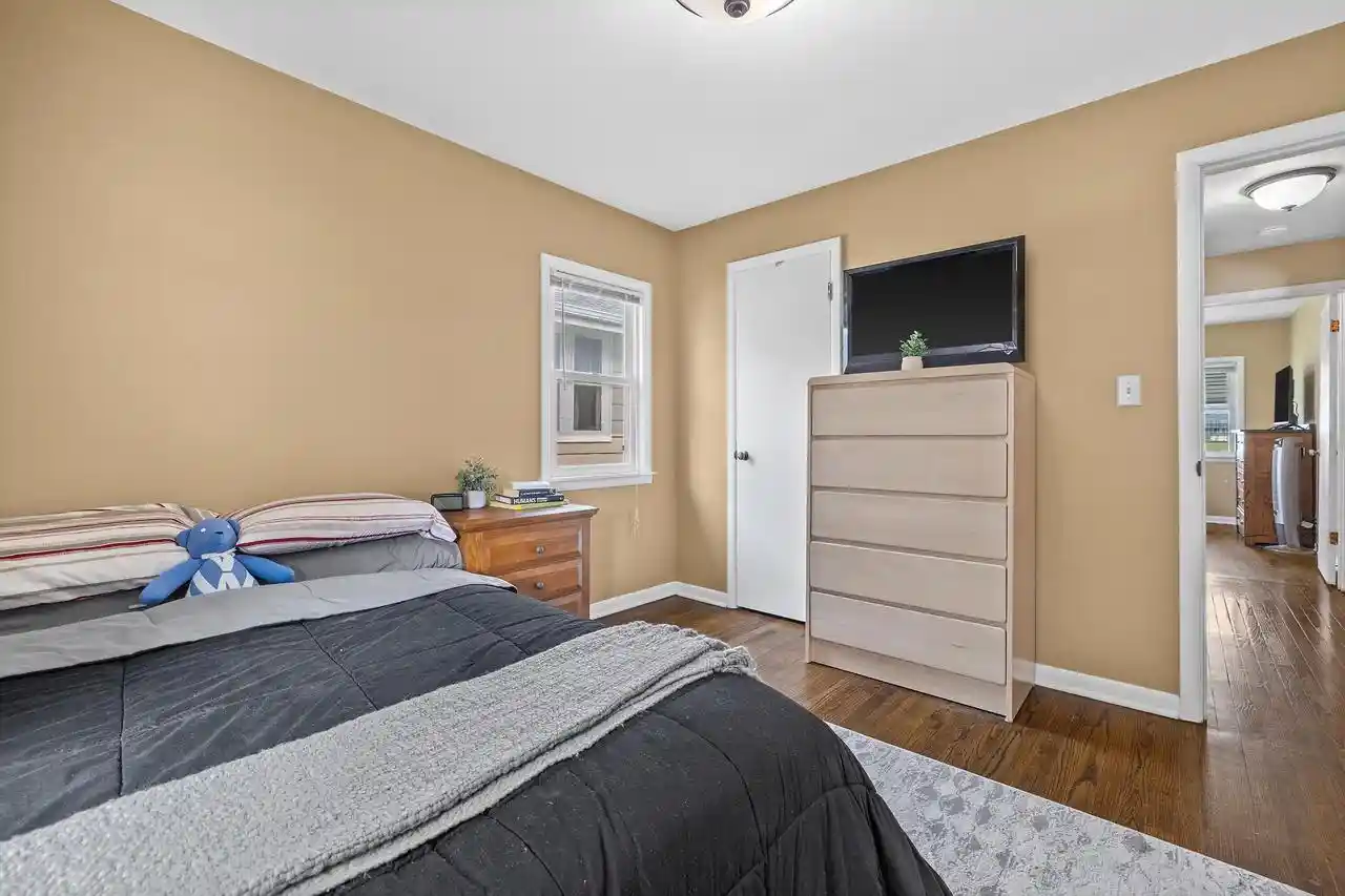 4th image of 5519 31St Avenue Avenue, Kenosha, WI 53144 | MLS# 1975758