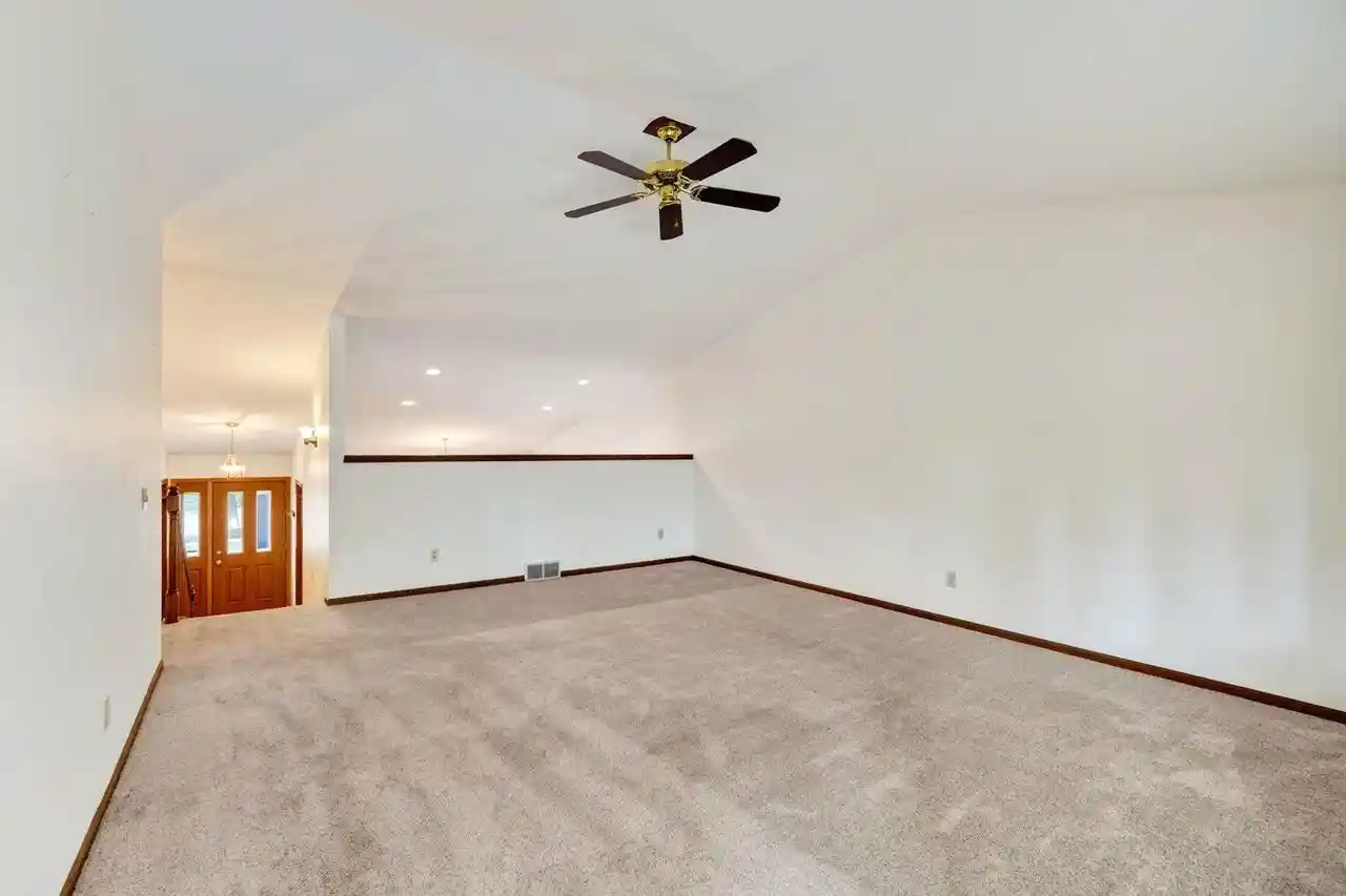 Photo 3 of Single family home for sale at 7862 W Oakbrook Circle Circle, Madison, WI 53717 | MLS# 2030272 | Listing updated on 2026-09-04