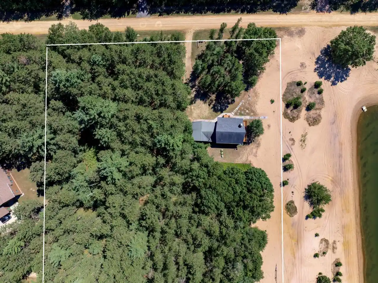 5th image of W5998 S Lake Dr Dr, New Lisbon, WI 53950 | MLS# 2030273
