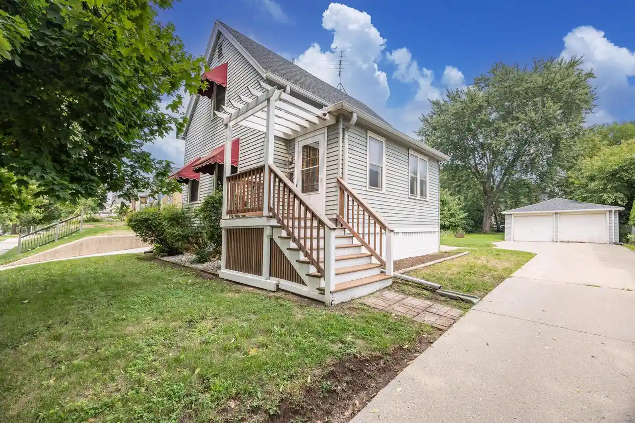 Photo 1 of Single family home for sale at 130 N 60th Street Street, Milwaukee, WI 53213 | MLS# 1975768 | Listing updated on 2026-08-18