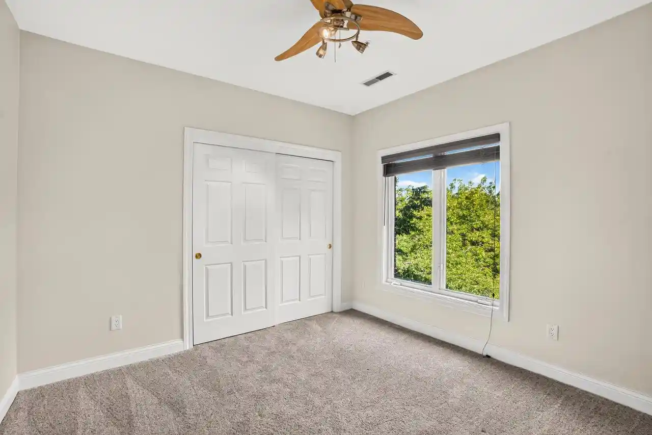 2nd image of 1515 N Van Buren Street Street #414, Milwaukee, WI 53202 | MLS# 1975771