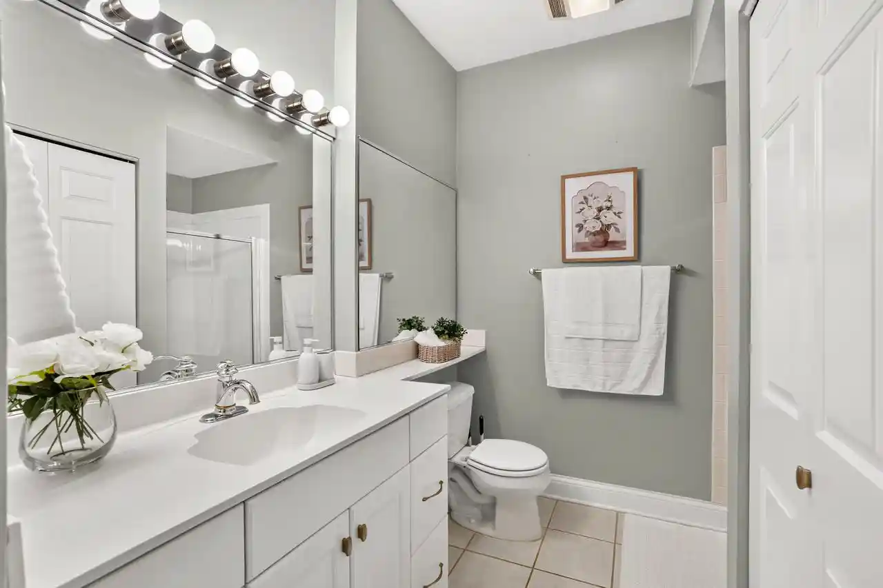 4th image of 1515 N Van Buren Street Street #414, Milwaukee, WI 53202 | MLS# 1975771