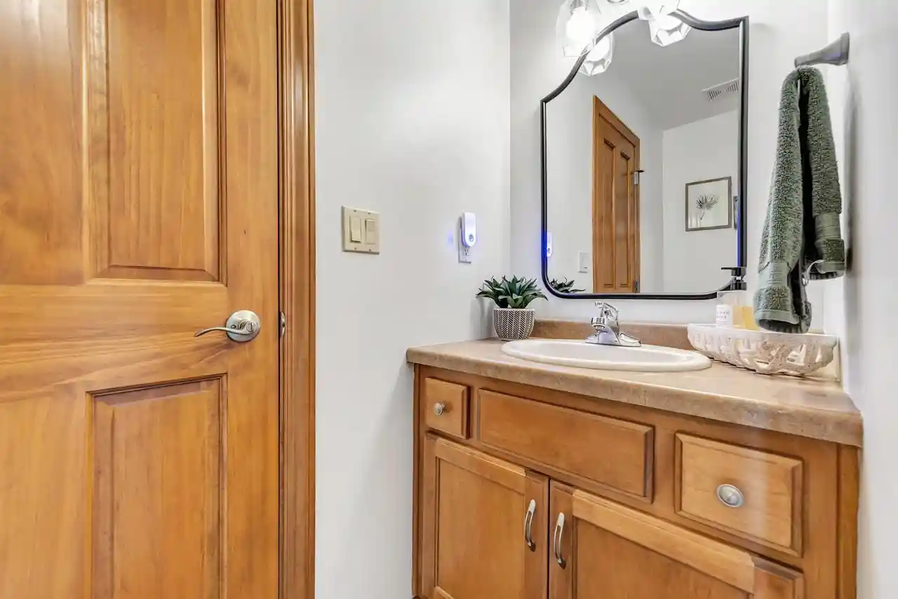 Photo 3 of Single family home for sale at 2519 Turnbury Road Road, Green Bay, WI 54313 | MLS# 50330849 | Listing updated on 2026-08-27