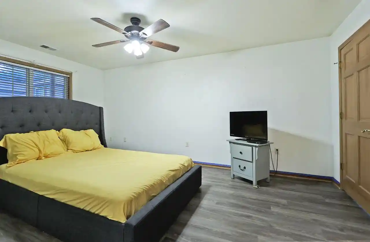 3rd image of 8856 Sheridan Road Road #1, Kenosha, WI 53143 | MLS# 1975776