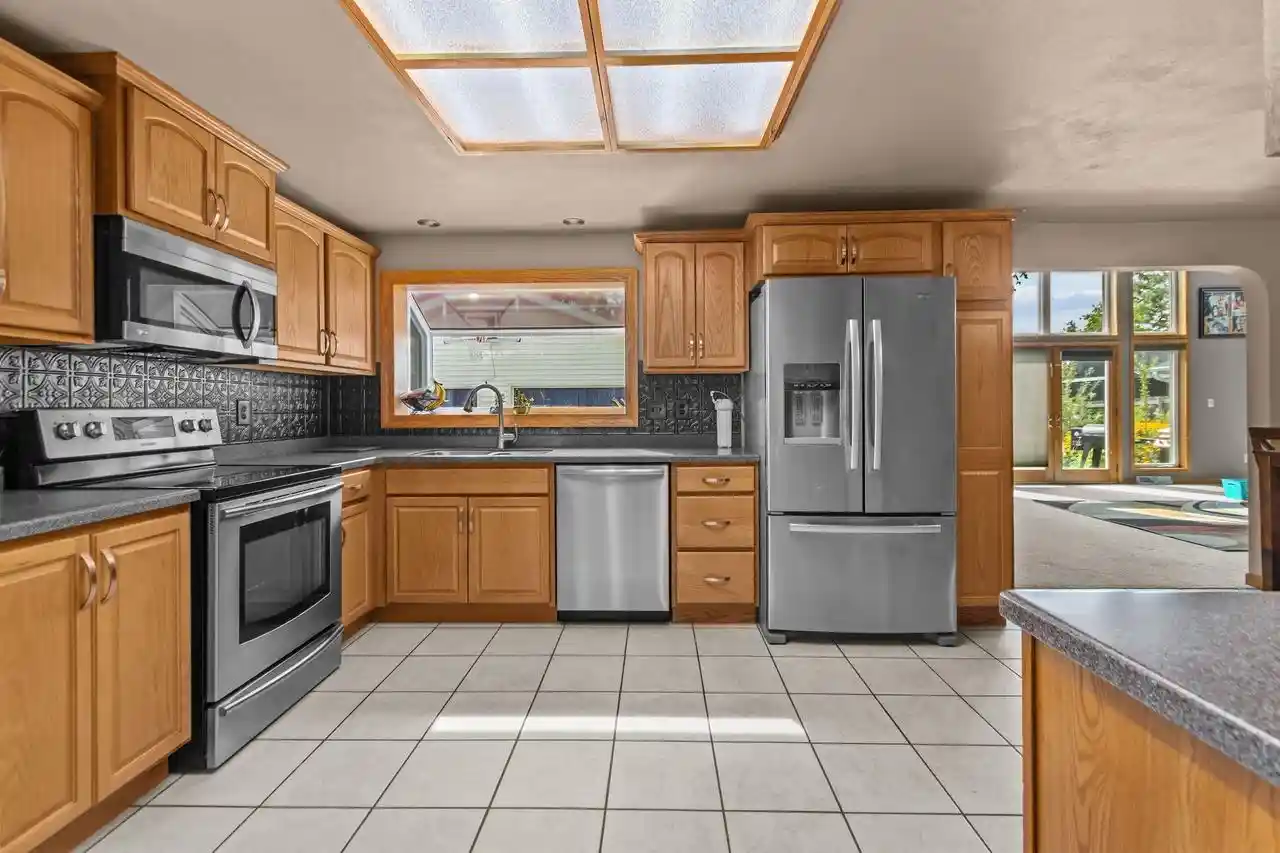2nd image of 2345 Brantwood Dr Dr, Neenah, WI 54956 | MLS# 50330853