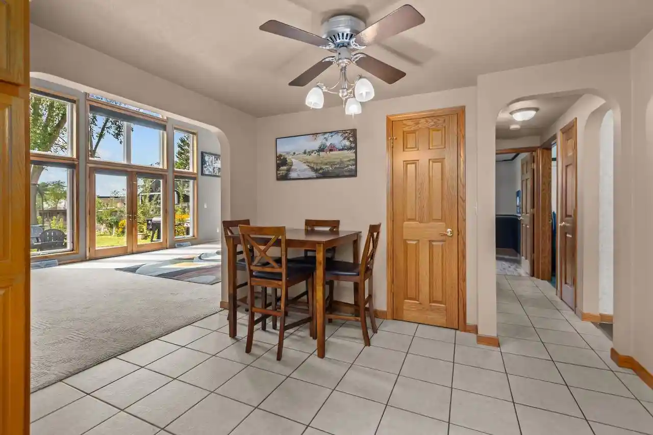 5th image of 2345 Brantwood Dr Dr, Neenah, WI 54956 | MLS# 50330853