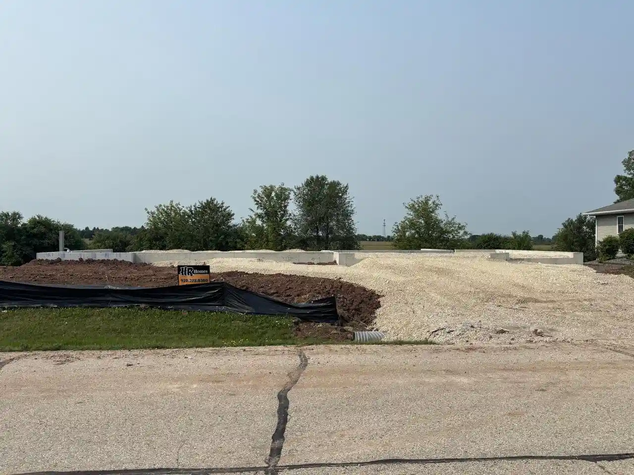 1st image of 16 Trails End Court Court, Fond Du Lac, WI 54937 | MLS# 1975775