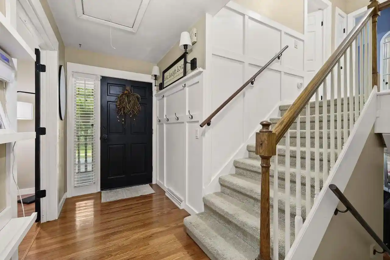 Photo 4 of Single family home for sale at 9 Krystana Way Way, Madison, WI 53711 | MLS# 2030278 | Listing updated on 2026-09-08