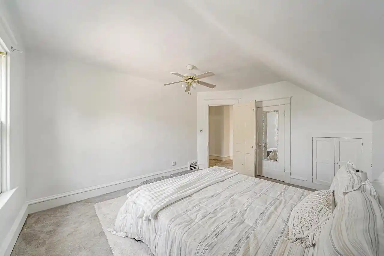 41st image of 107 W 16th Avenue Avenue, Oshkosh, WI 54902 | MLS# 50330850