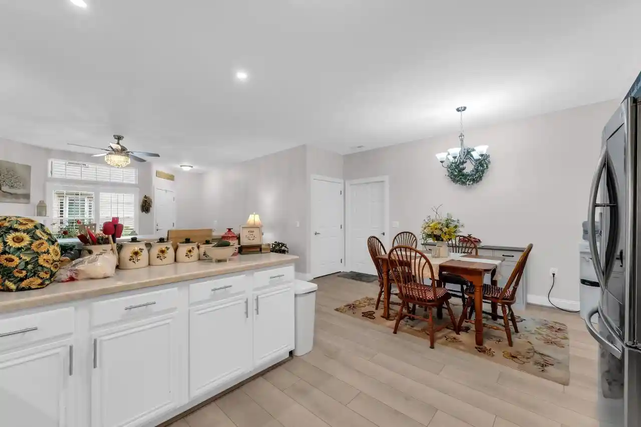 4th image of 8615 S Stratford Road Road #102-16, Oak Creek, WI 53154 | MLS# 1975779