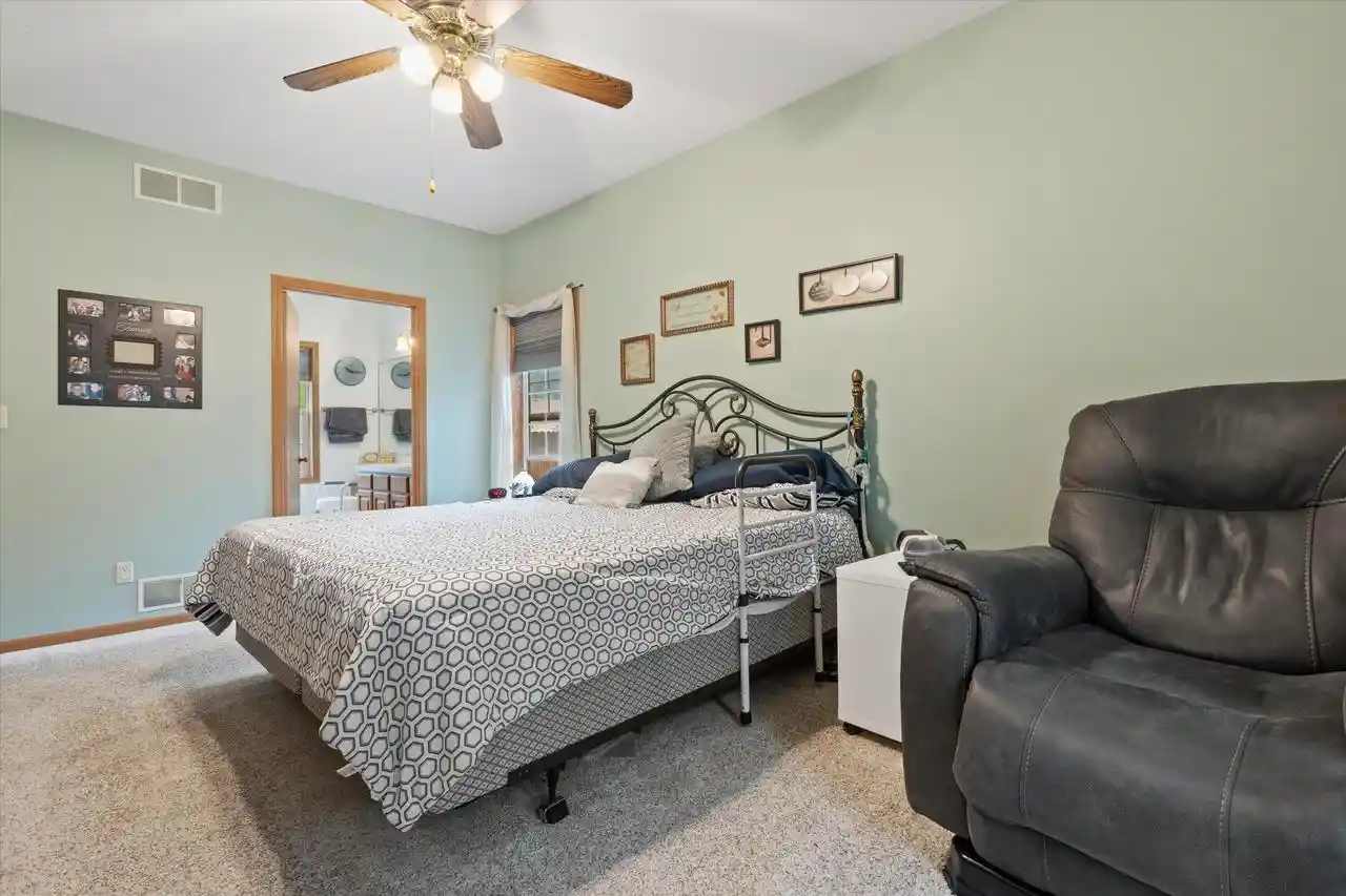 2nd image of 3210 E Donald Avenue Avenue, Cudahy, WI 53110 | MLS# 1975783