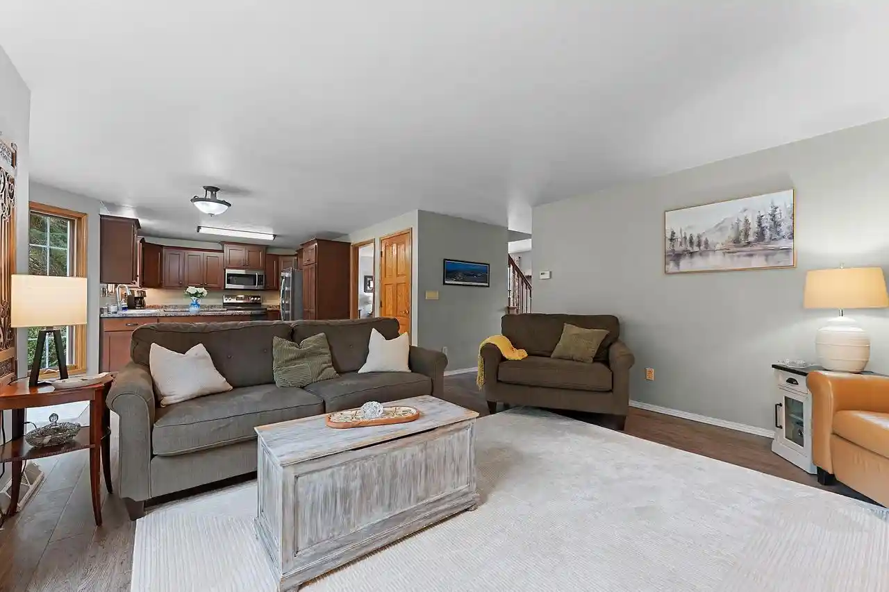 Photo 3 of Single family home for sale at 2906 Sunray Lane Lane, Green Bay, WI 54313 | MLS# 50330857 | Listing updated on 2026-08-16