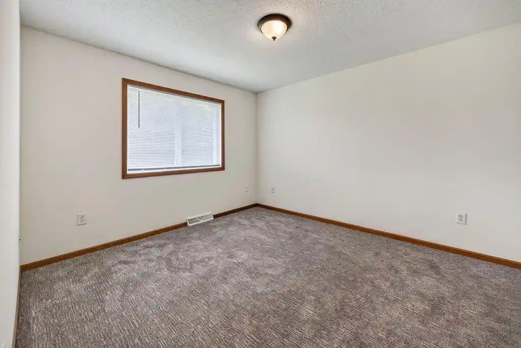 image of 641 Angel Ct Ct, Holmen, WI 54636
