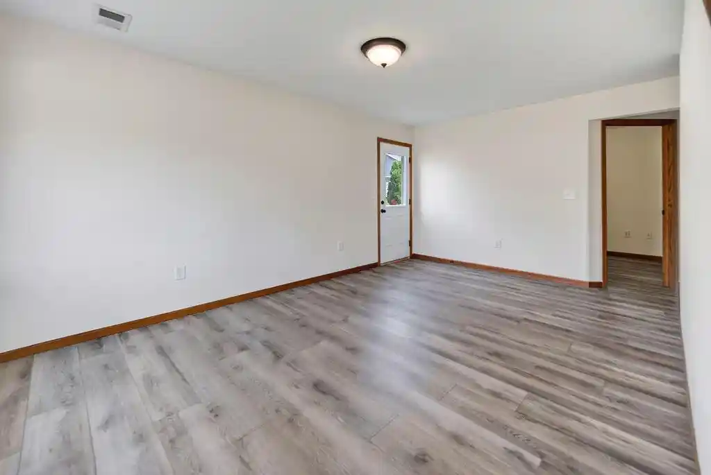 image of 641 Angel Ct Ct, Holmen, WI 54636