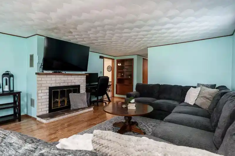 3rd image of 411 S Madison Street Street, Evansville, WI 53536 | MLS# 2030283