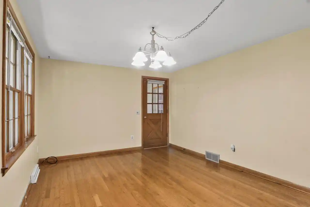 Photo 4 of Single family home for sale at 4402 Woods End Road Road, Madison, WI 53711 | MLS# 2030285 | Listing updated on 2026-09-08