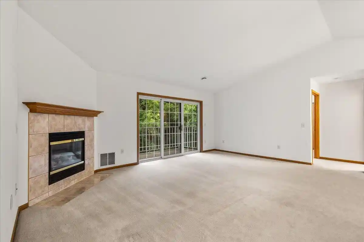 37th image of 2465 Country Creek Circle Circle #3, West Bend, WI 53095 | MLS# 1975792