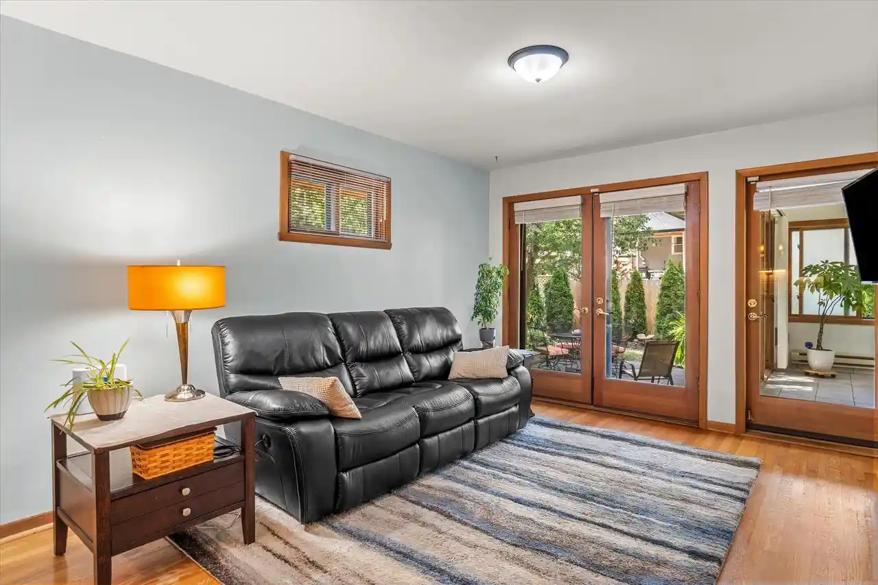 Photo 4 of Sale Pending at 4947 W Jackson Park Dr Dr, Milwaukee, WI 53219 | MLS# 1975798 | Listing updated on 2026-08-24